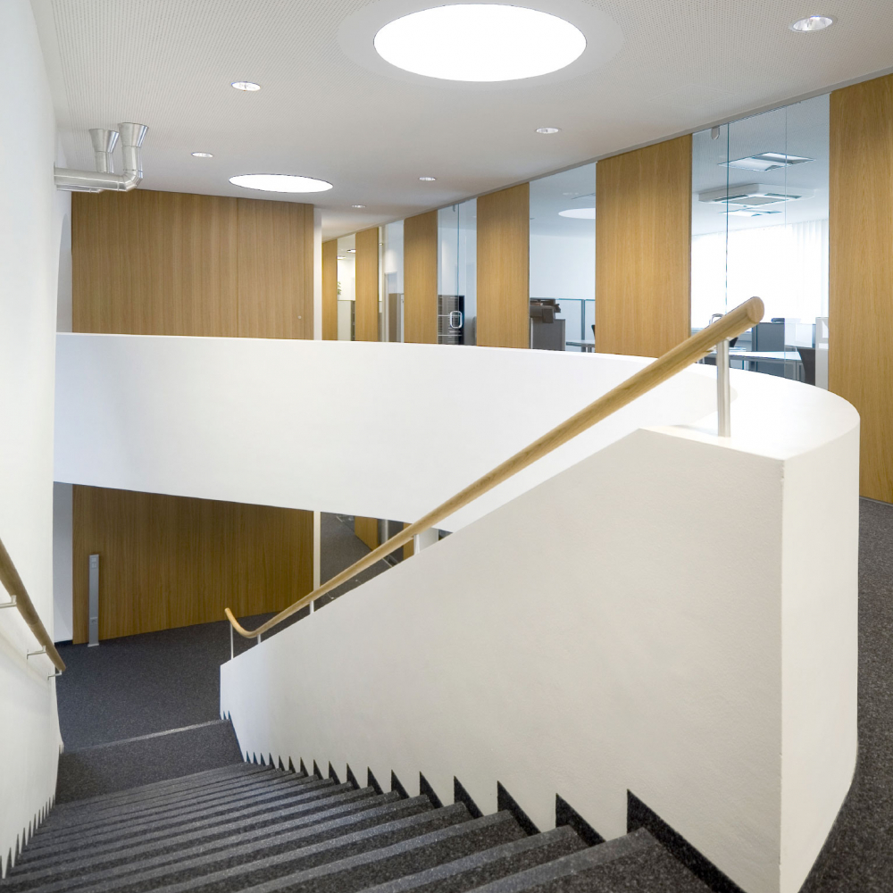 Stiege Austritt Büro OG