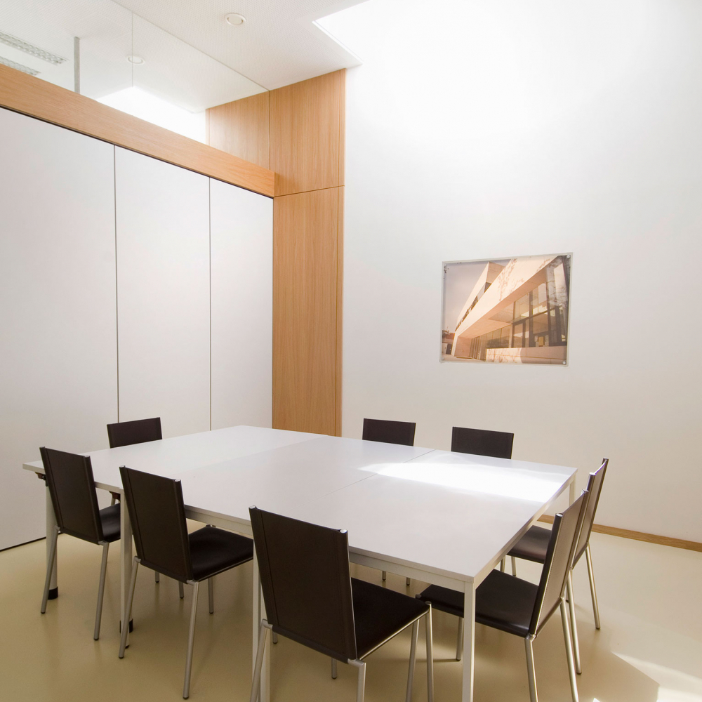 Innenliegender Besprechungsraum